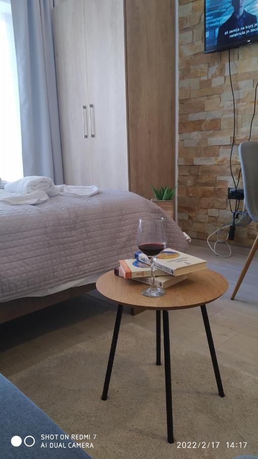 Milmari N 79 Apartment โคเปานิก ภายนอก รูปภาพ